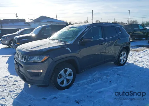 2021 Jeep Compass Latitude 4X4 z USA, uszkodzony, nr VIN 3C4NJDBB4MT507551